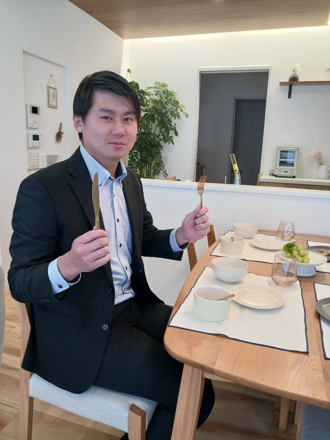 札幌|【自己紹介】はじめまして!新岡と申します!